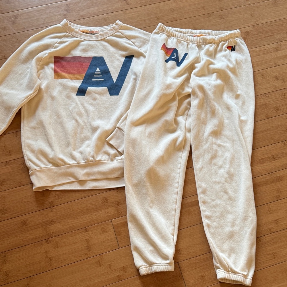 Aviator Nation Women’s M Cream Sweatshirt and Joggers Sweatpants Set